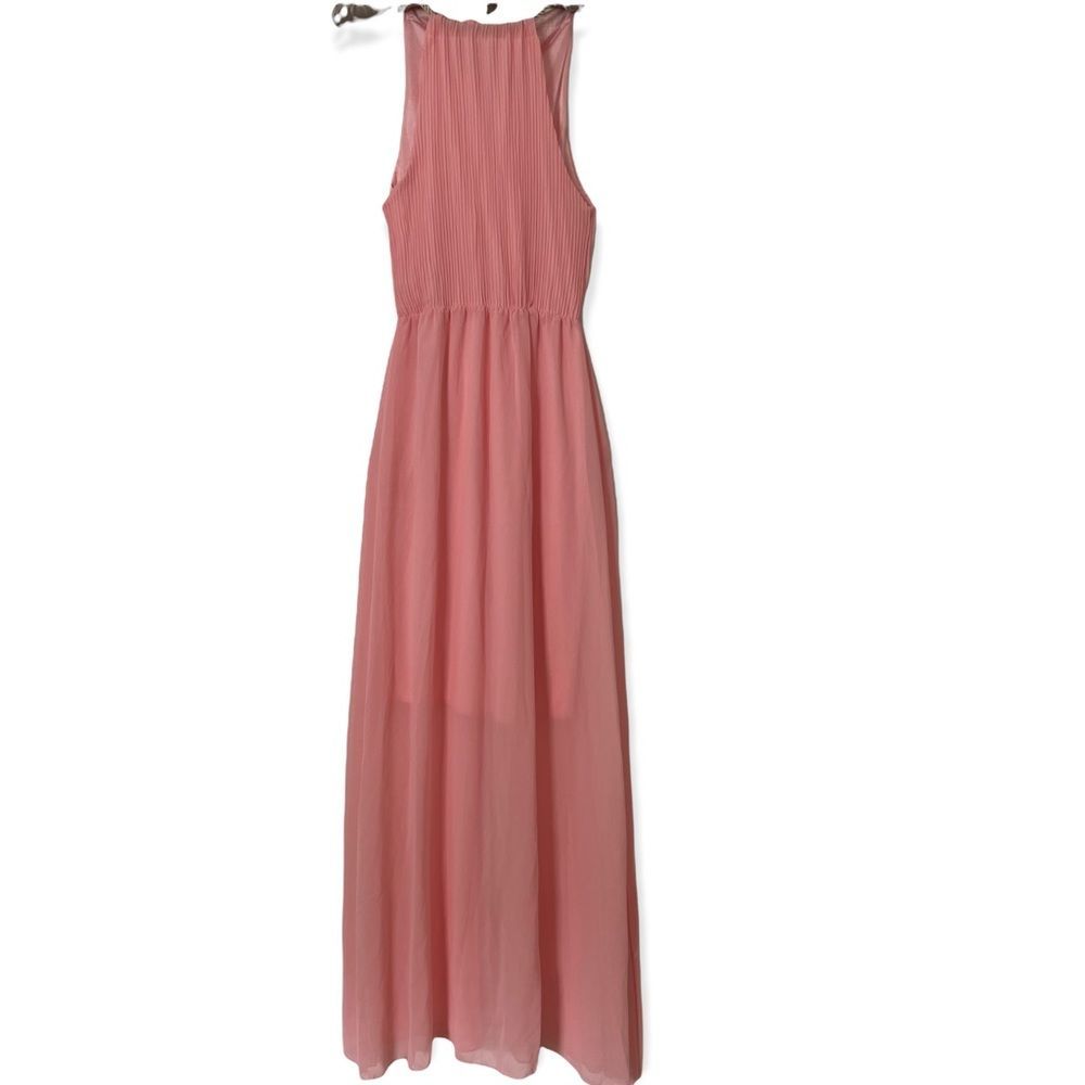 Tulle Rosa dress. Long neck. Size Small